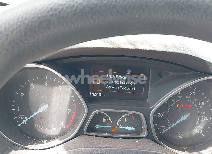 Photo 7 of 2017 Ford Escape SE (VIN 1FMCU9GD9HUC97462)