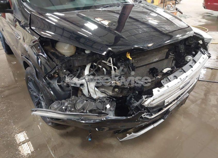 Photo 6 of 2017 Ford Escape SE (VIN 1FMCU9GD9HUD11392)