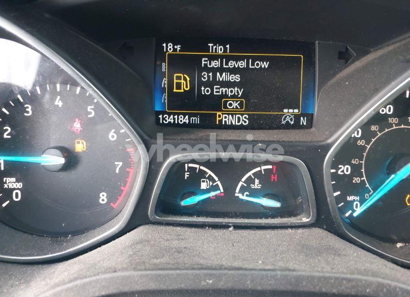 Photo 15 of 2017 Ford Escape SE (VIN 1FMCU9GD9HUD22134)