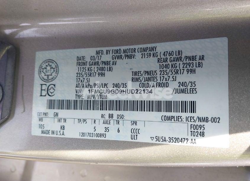 Photo 9 of 2017 Ford Escape SE (VIN 1FMCU9GD9HUD22134)