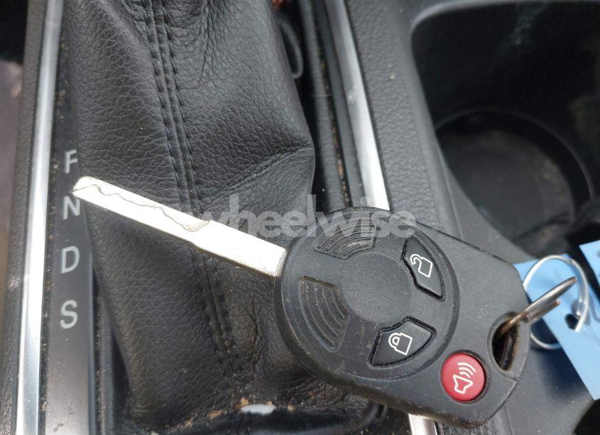 Photo 11 of 2017 Ford Escape SE (VIN 1FMCU9GD9HUD92202)