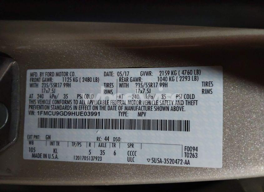 Photo 9 of 2017 Ford Escape SE (VIN 1FMCU9GD9HUE03991)