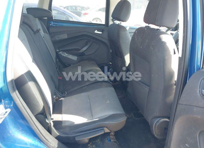 Photo 8 of 2017 Ford Escape SE (VIN 1FMCU9GD9HUE13825)