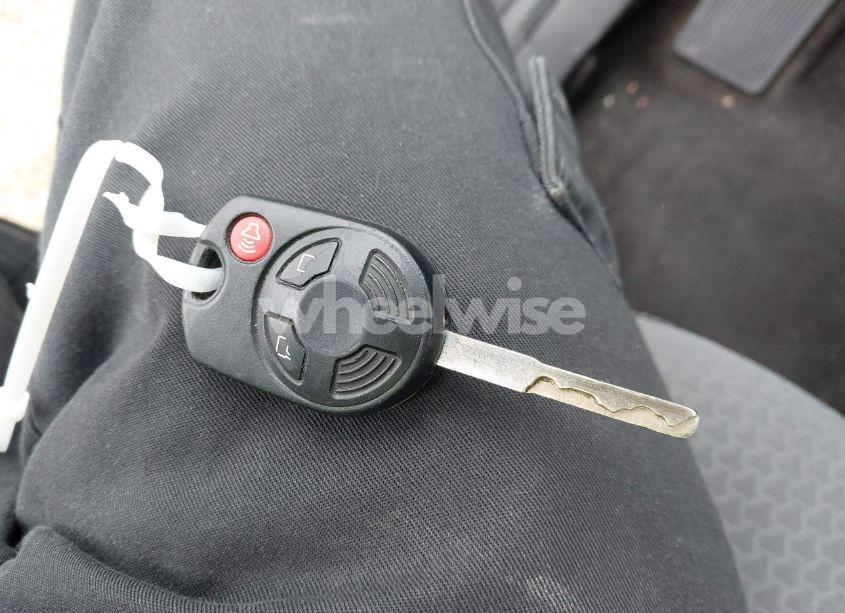 Photo 11 of 2017 Ford Escape SE (VIN 1FMCU9GD9HUE17311)