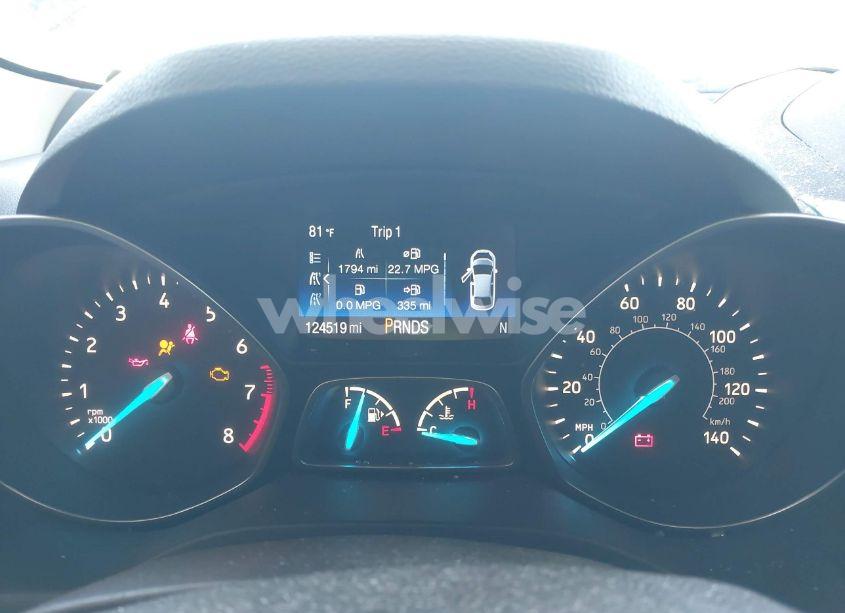 Photo 7 of 2017 Ford Escape SE (VIN 1FMCU9GD9HUE56044)