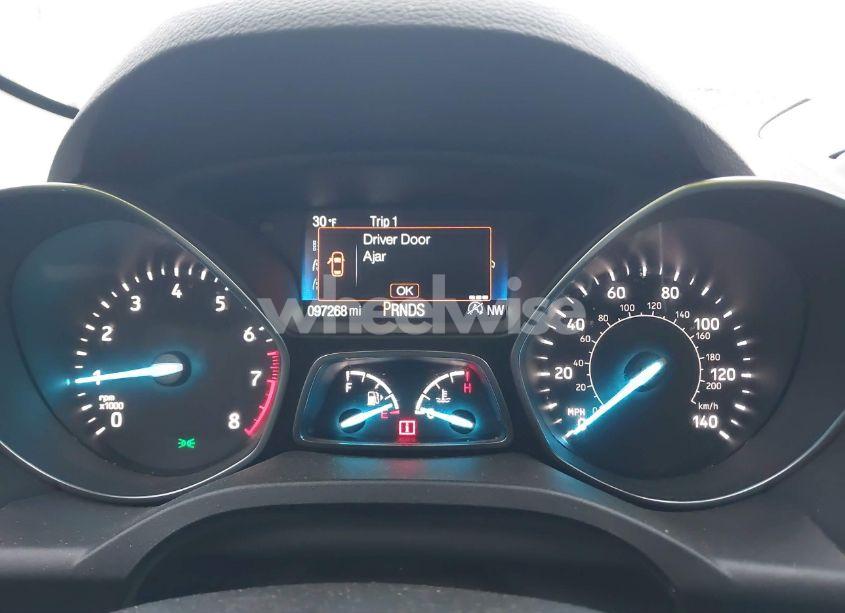 Photo 7 of 2018 Ford Escape SE (VIN 1FMCU9GD9JUB54016)