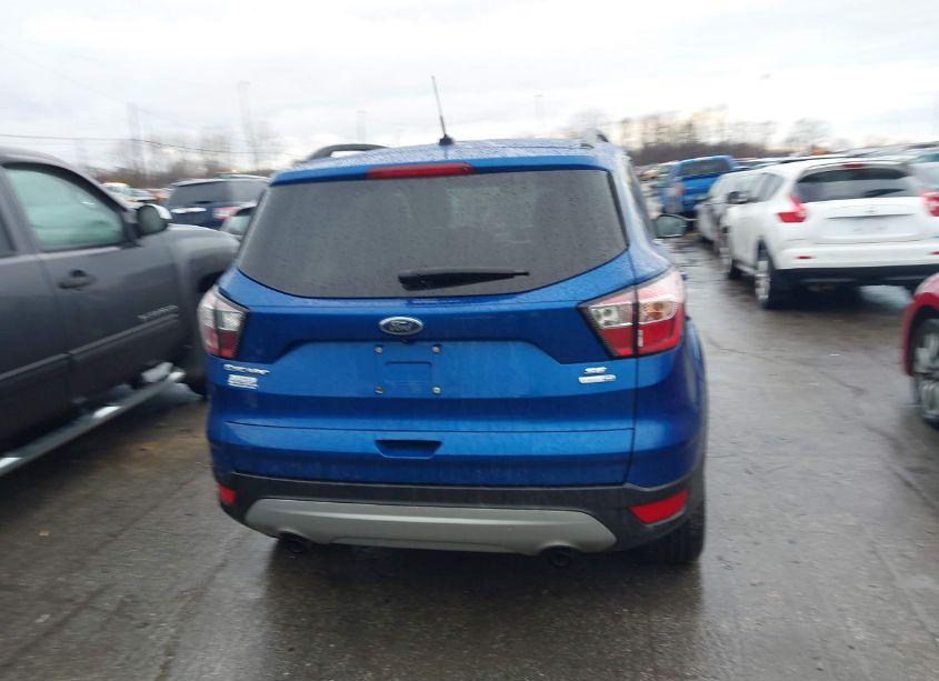 Photo 16 of 2018 Ford Escape SE (VIN 1FMCU9GD9JUB69163)