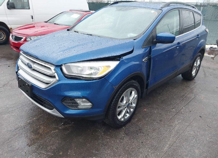 Photo 6 of 2018 Ford Escape SE (VIN 1FMCU9GD9JUB69163)