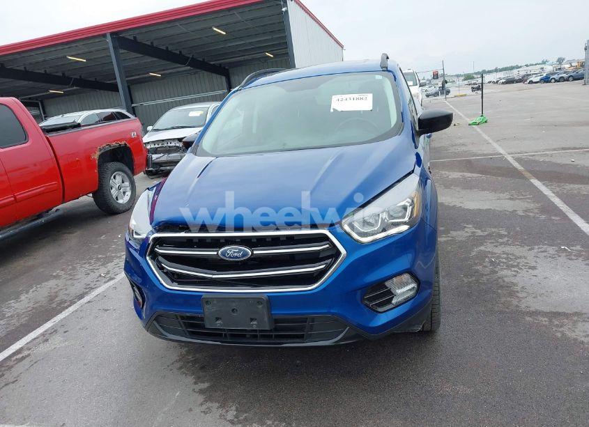 Photo 12 of 2018 Ford Escape SE (VIN 1FMCU9GD9JUB70118)