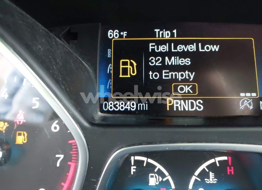 Photo 7 of 2018 Ford Escape SE (VIN 1FMCU9GD9JUB70118)