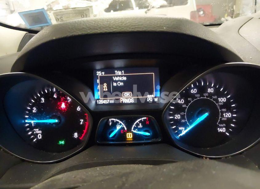 Photo 7 of 2018 Ford Escape SE (VIN 1FMCU9GD9JUB92832)