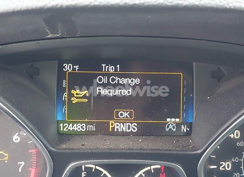 Photo 16 of 2018 Ford Escape SE (VIN 1FMCU9GD9JUD06408)