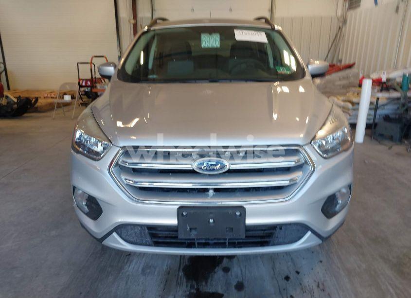 Photo 12 of 2018 Ford Escape SE (VIN 1FMCU9GD9JUD12113)