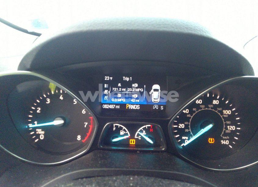Photo 7 of 2018 Ford Escape SE (VIN 1FMCU9GD9JUD12533)