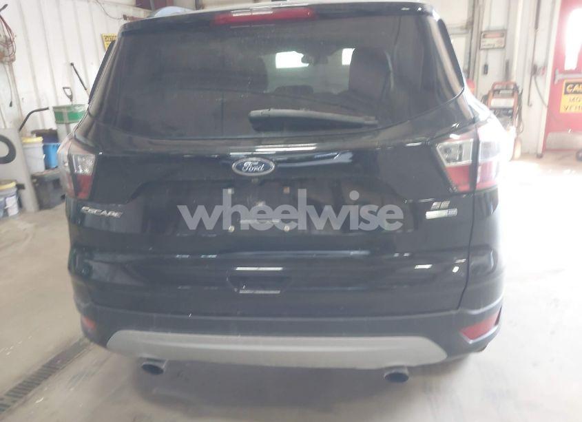 Photo 16 of 2018 Ford Escape SE (VIN 1FMCU9GD9JUD49811)