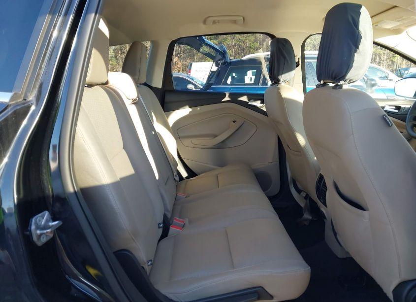 Photo 8 of 2018 Ford Escape SE (VIN 1FMCU9GD9JUD51798)