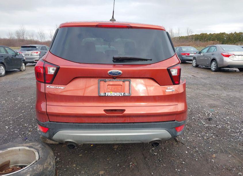 Photo 17 of 2019 Ford Escape SE (VIN 1FMCU9GD9KUA37604)