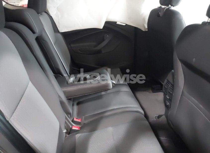 Photo 8 of 2019 Ford Escape SE (VIN 1FMCU9GD9KUA91470)