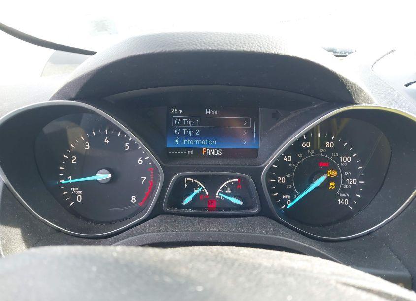 Photo 7 of 2019 Ford Escape SE (VIN 1FMCU9GD9KUB10339)