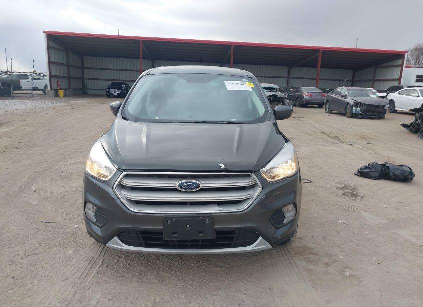 Photo 12 of 2019 Ford Escape SE (VIN 1FMCU9GD9KUC53498)