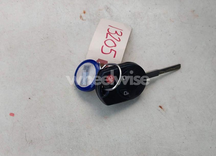 Photo 11 of 2017 Ford Escape SE (VIN 1FMCU9GDXHUA07102)