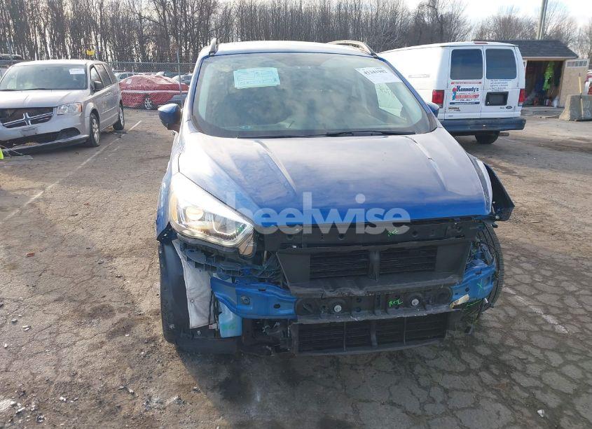 Photo 6 of 2017 Ford Escape SE (VIN 1FMCU9GDXHUA07102)