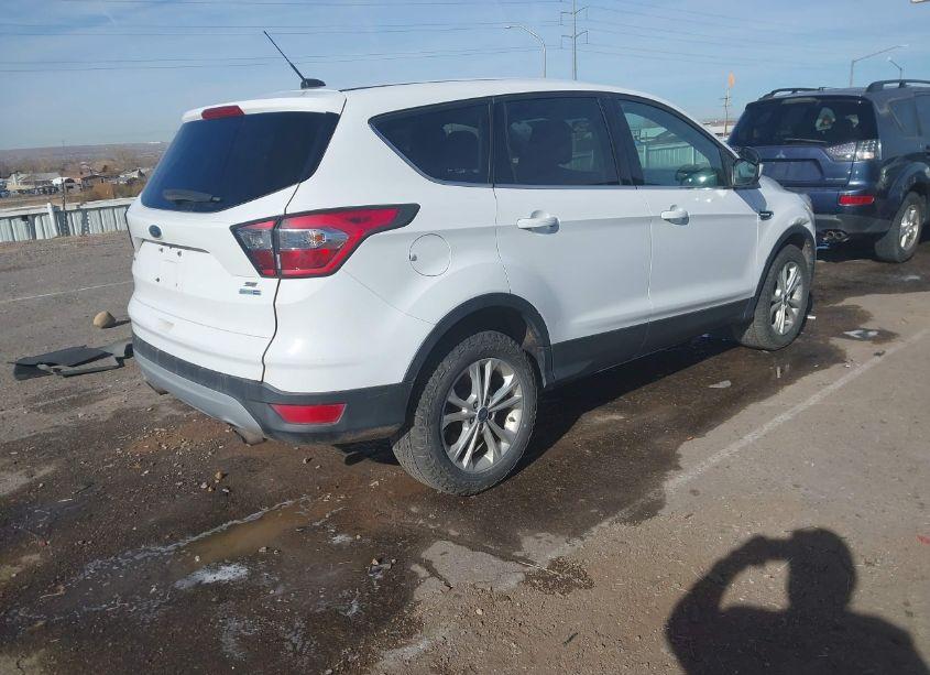 Photo 4 of 2017 Ford Escape SE (VIN 1FMCU9GDXHUA41248)