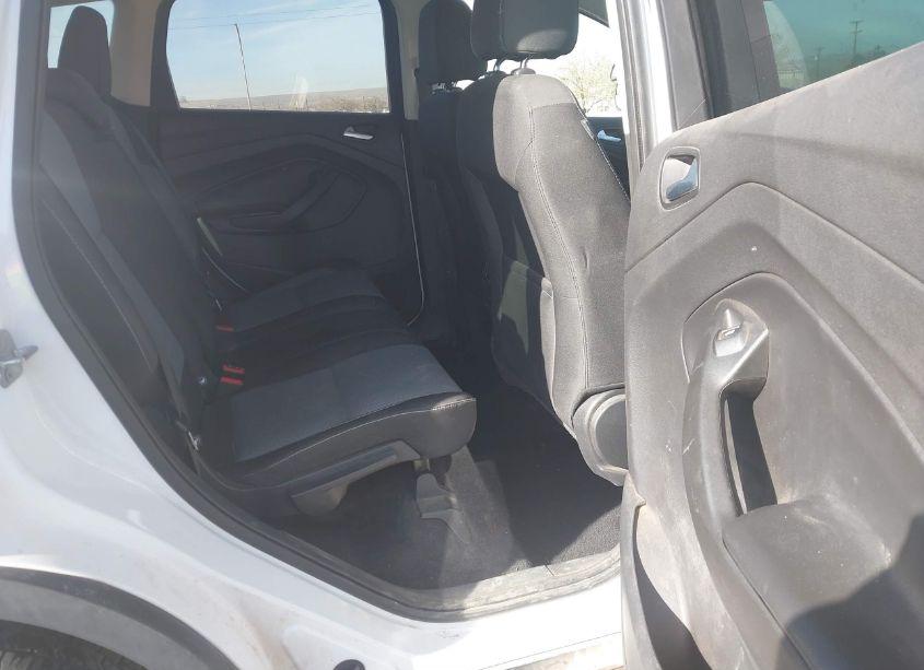 Photo 8 of 2017 Ford Escape SE (VIN 1FMCU9GDXHUA41248)