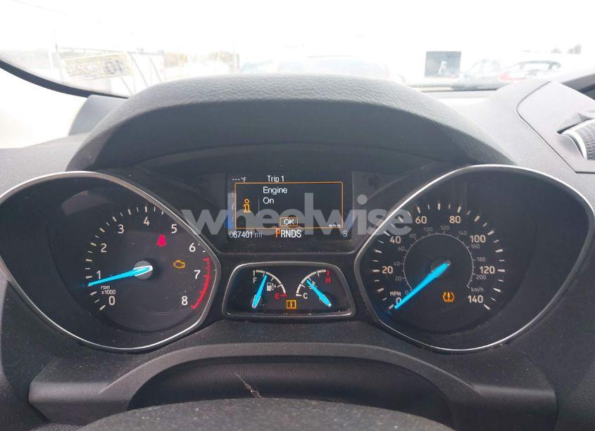 Photo 7 of 2017 Ford Escape SE (VIN 1FMCU9GDXHUA46689)