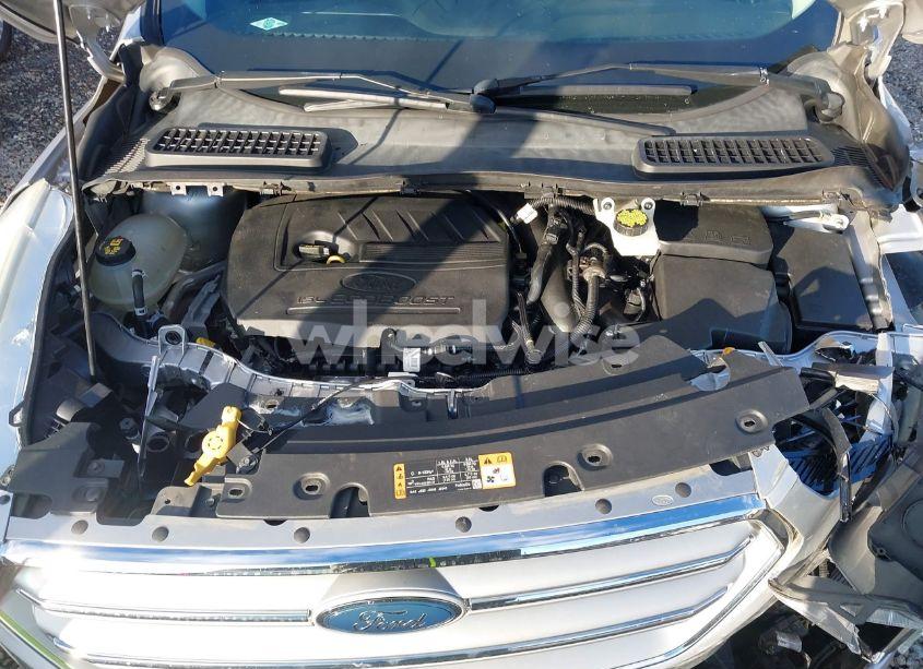 Photo 10 of 2017 Ford Escape SE (VIN 1FMCU9GDXHUA59698)