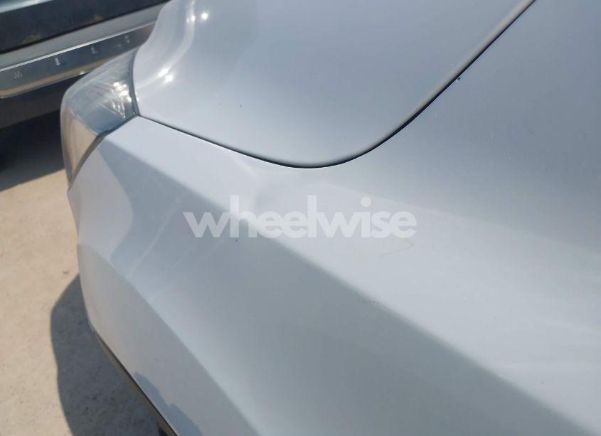 Photo 18 of 2017 Ford Escape SE (VIN 1FMCU9GDXHUA62746)