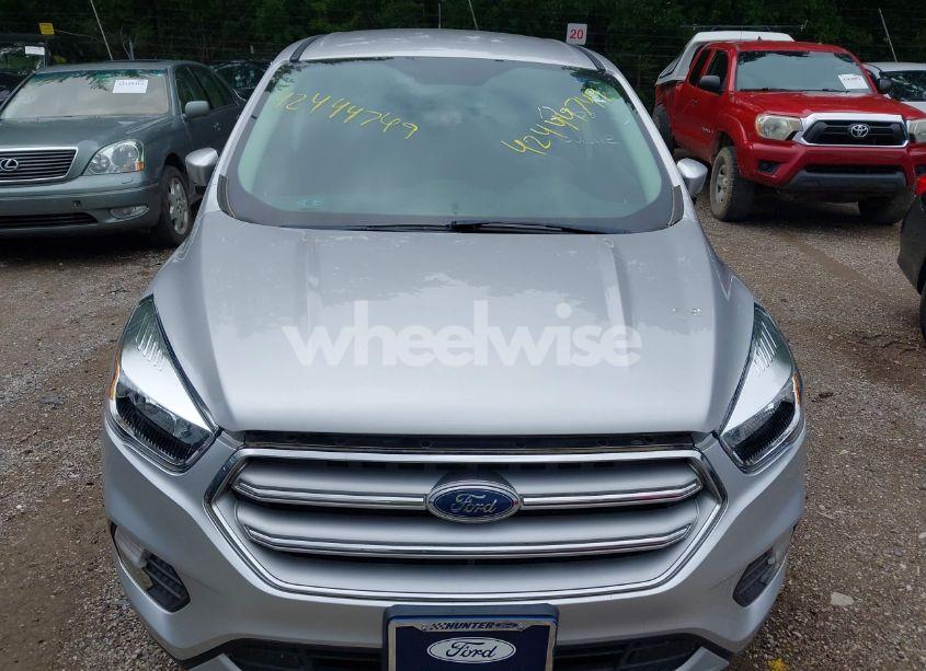 Photo 6 of 2017 Ford Escape SE (VIN 1FMCU9GDXHUA73293)