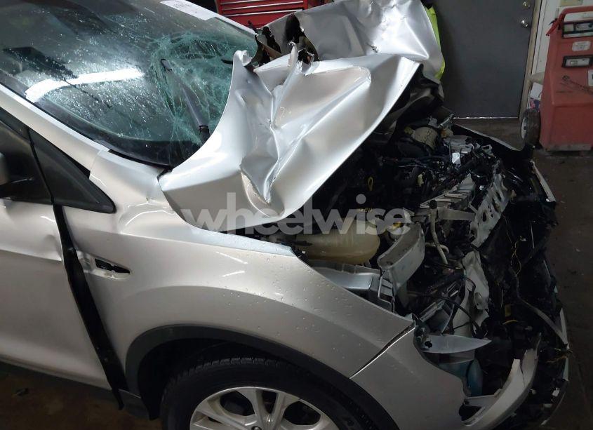 Photo 18 of 2017 Ford Escape SE (VIN 1FMCU9GDXHUA83838)