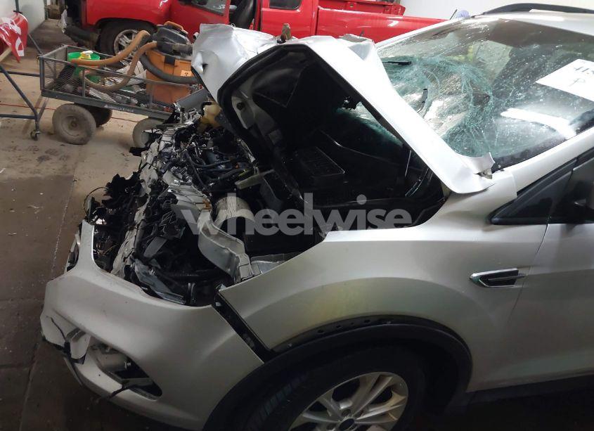 Photo 19 of 2017 Ford Escape SE (VIN 1FMCU9GDXHUA83838)