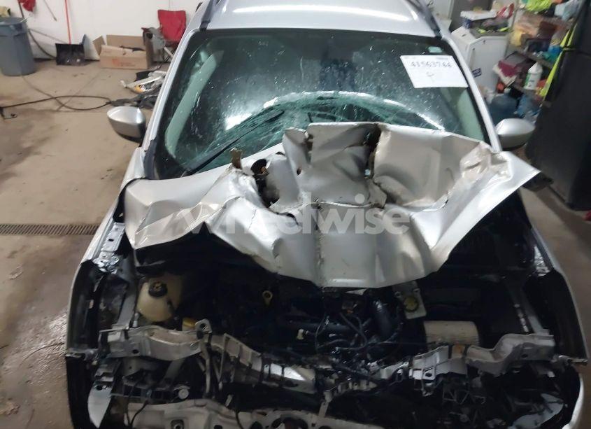 Photo 6 of 2017 Ford Escape SE (VIN 1FMCU9GDXHUA83838)