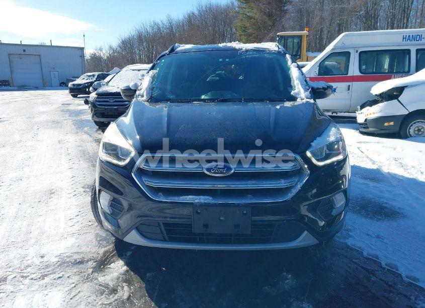 Photo 12 of 2017 Ford Escape SE (VIN 1FMCU9GDXHUC05999)