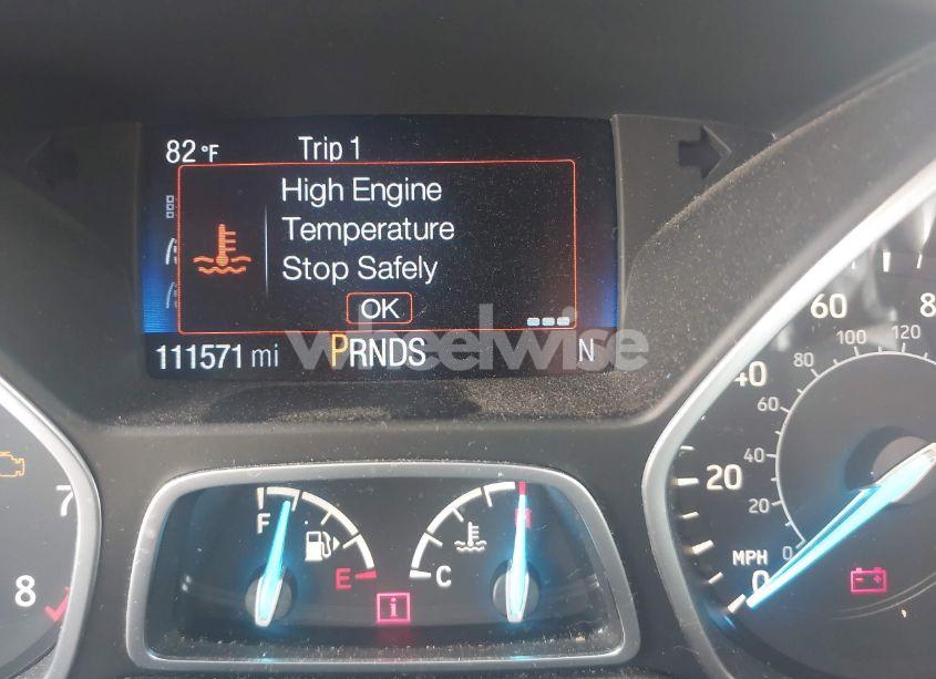 Photo 15 of 2017 Ford Escape SE (VIN 1FMCU9GDXHUC16596)