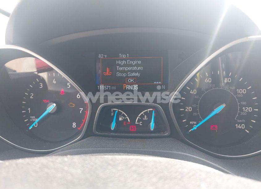 Photo 7 of 2017 Ford Escape SE (VIN 1FMCU9GDXHUC16596)