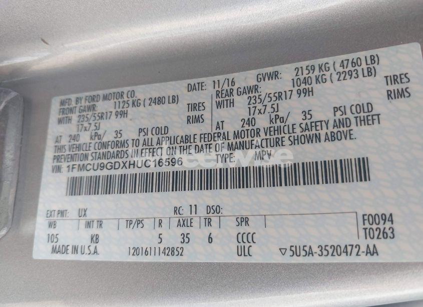 Photo 9 of 2017 Ford Escape SE (VIN 1FMCU9GDXHUC16596)