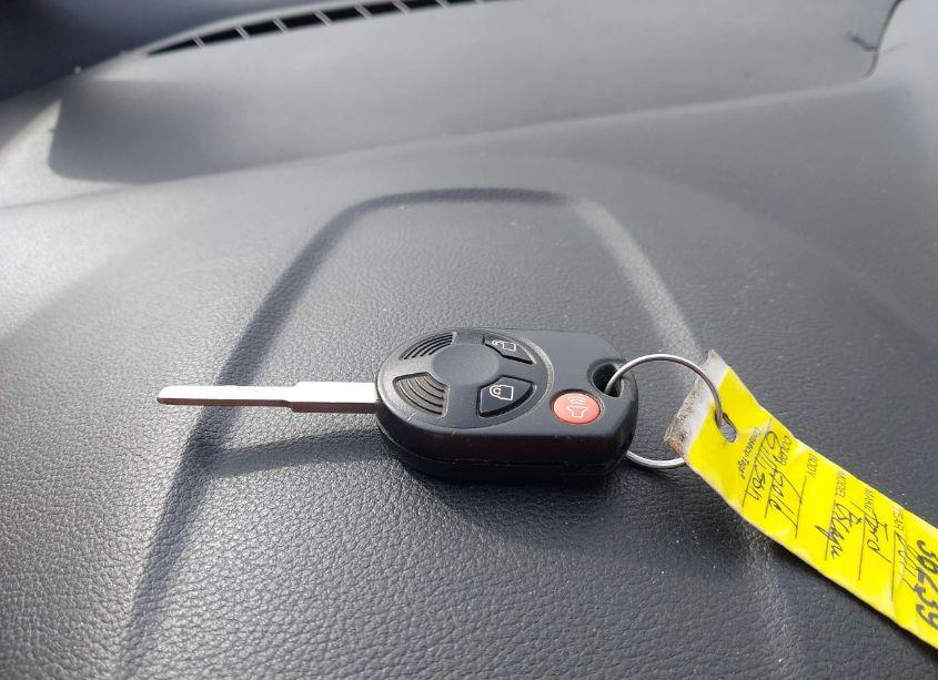 Photo 11 of 2017 Ford Escape SE (VIN 1FMCU9GDXHUC45600)