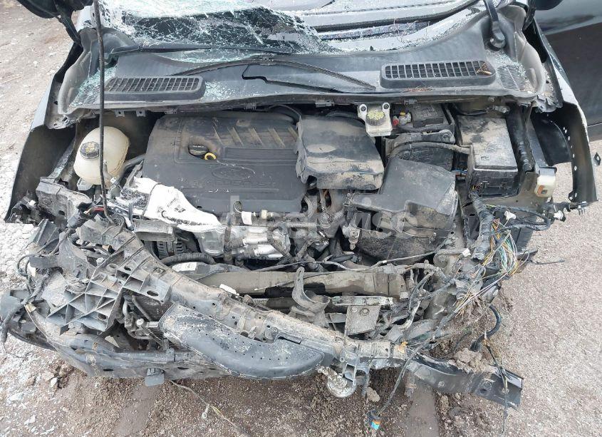 Photo 10 of 2017 Ford Escape SE (VIN 1FMCU9GDXHUC61649)