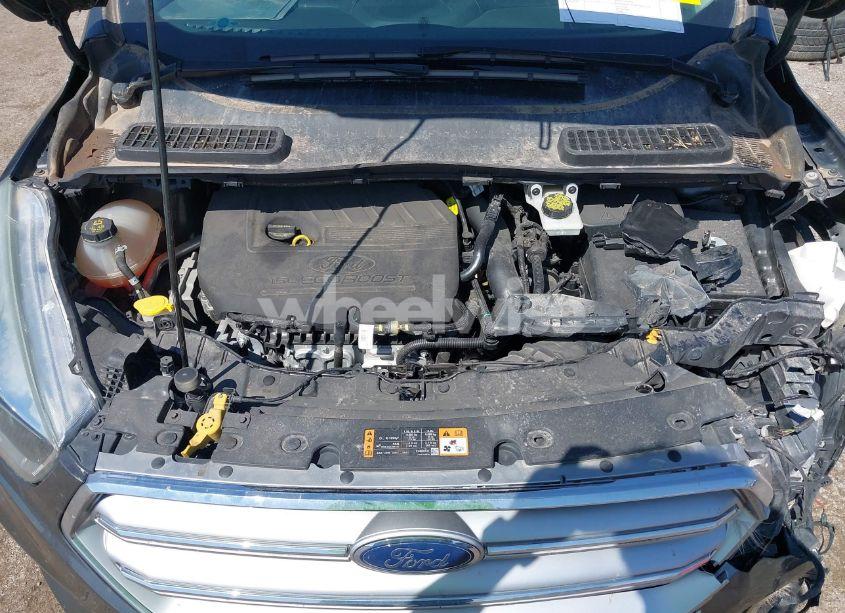 Photo 10 of 2017 Ford Escape SE (VIN 1FMCU9GDXHUC62428)