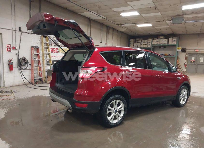 Photo 4 of 2017 Ford Escape SE (VIN 1FMCU9GDXHUC83201)