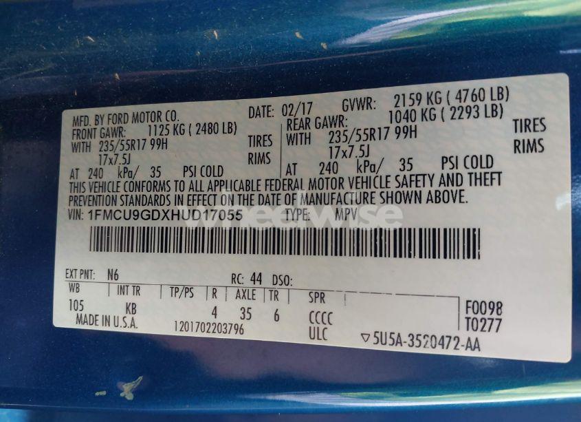 Photo 9 of 2017 Ford Escape SE (VIN 1FMCU9GDXHUD17055)