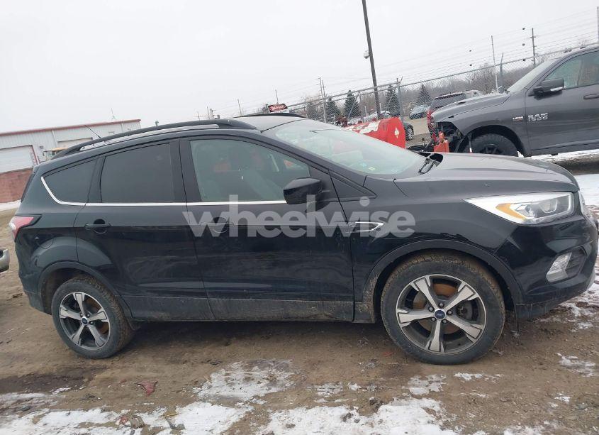 Photo 13 of 2017 Ford Escape SE (VIN 1FMCU9GDXHUD74100)