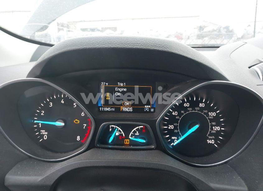 Photo 7 of 2017 Ford Escape SE (VIN 1FMCU9GDXHUD74100)