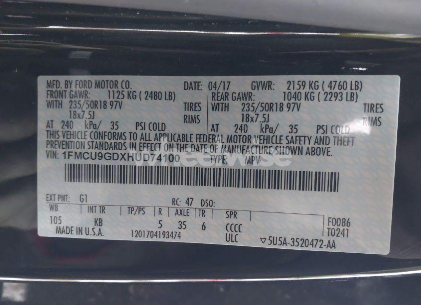 Photo 9 of 2017 Ford Escape SE (VIN 1FMCU9GDXHUD74100)