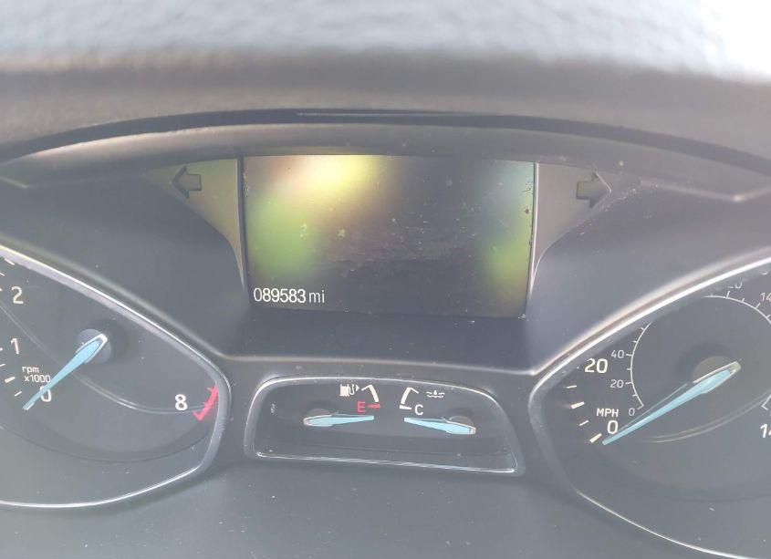 Photo 7 of 2017 Ford Escape SE (VIN 1FMCU9GDXHUE21416)