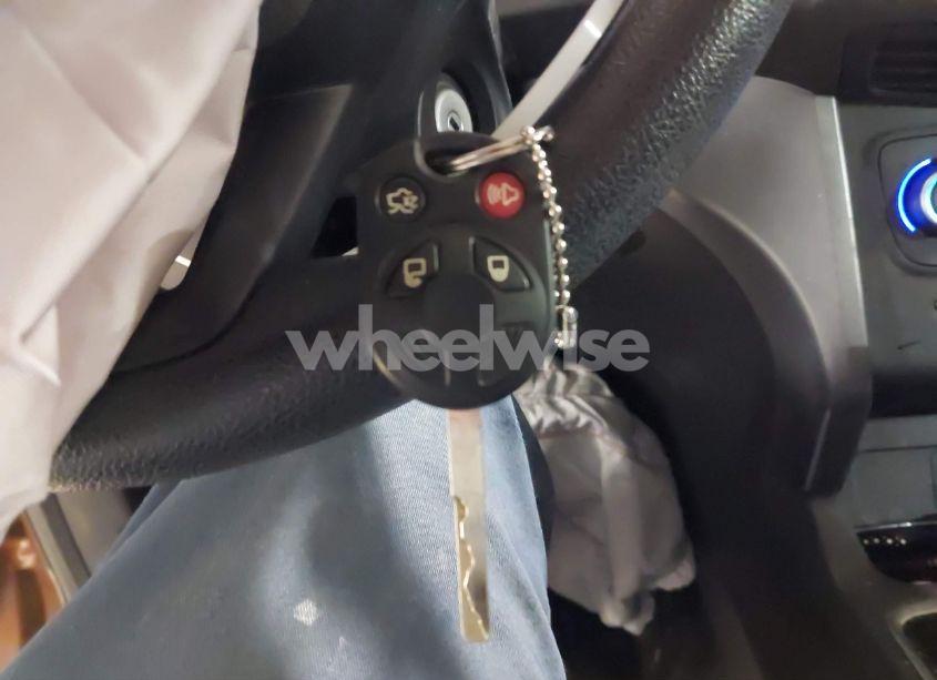 Photo 11 of 2017 Ford Escape SE (VIN 1FMCU9GDXHUE89392)