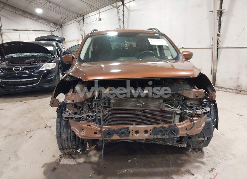 Photo 13 of 2017 Ford Escape SE (VIN 1FMCU9GDXHUE89392)